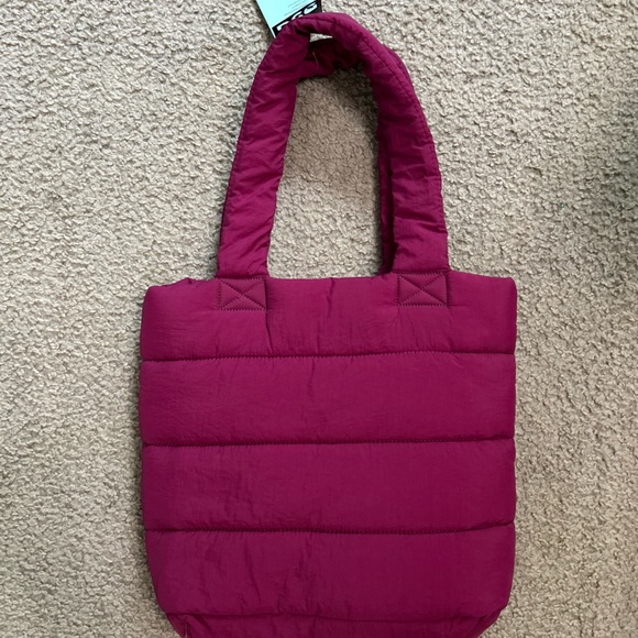 NWT HOT PINK PUFFER TOTE - Picture 5 of 8